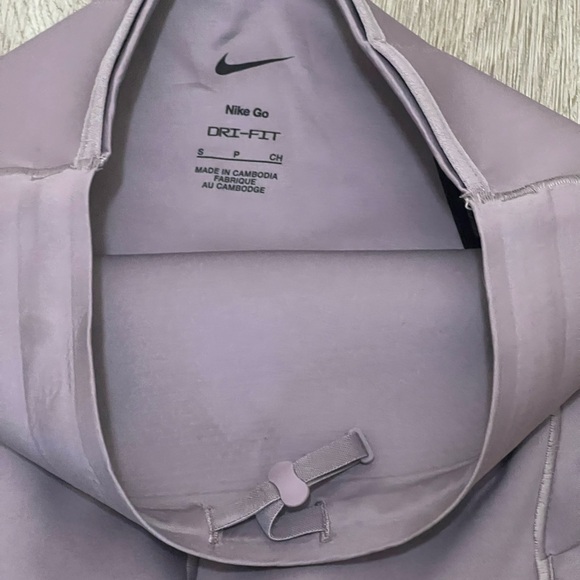 Nike Women's Go Dri-Fit High Rise 7/8 Leggings with drawstring and pockets - Picture 4 of 4